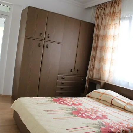 Kleopatra Strand Apartament